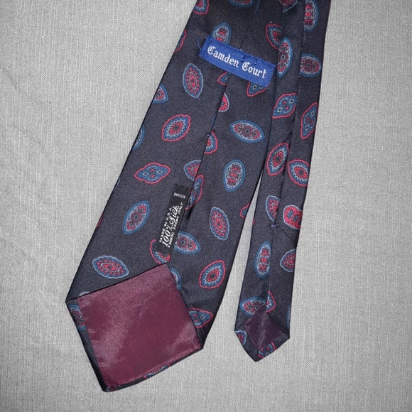 Black Small Mandala Tie - Picture 3 of 4